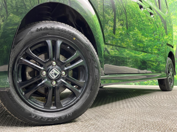 2017 Honda N-BOX CUSTOM DBA-JF2 (UW-69f2a484ebbc0)[10]