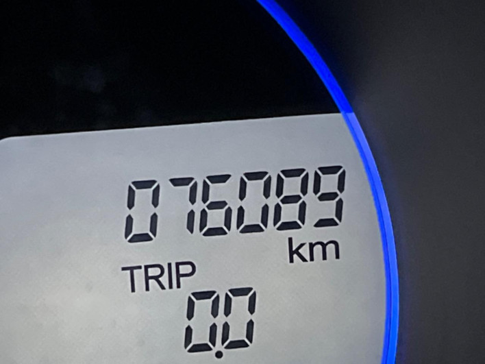 2017 Honda N-BOX CUSTOM DBA-JF2 (UW-69f2a484ebbc0)[2]