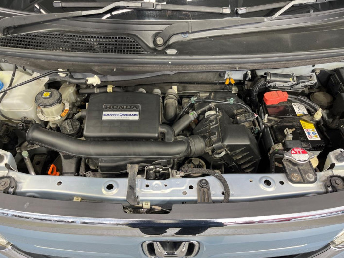 2017 Honda N-BOX DBA-JF3 (UW-69f2a485b4560)[13]