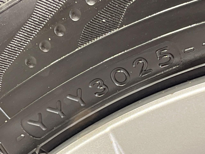 2017 Honda N-BOX DBA-JF3 (UW-69f2a485b4560)[18]