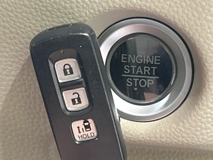 2017 Honda N-BOX 6BA-JF3 (UW-69f2a486526c3)[4]