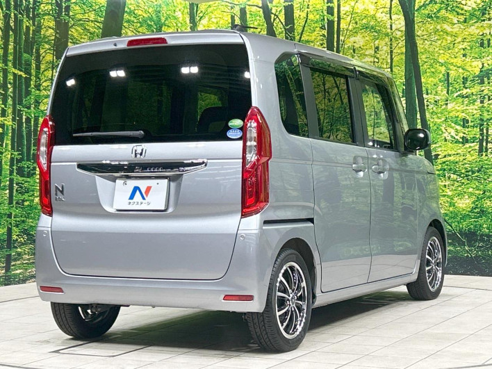 2017 Honda N-BOX 6BA-JF3 (UW-69f2a486526c3)[17]