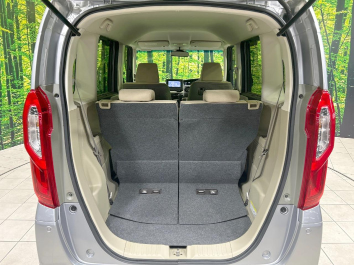 2017 Honda N-BOX 6BA-JF3 (UW-69f2a486526c3)[25]