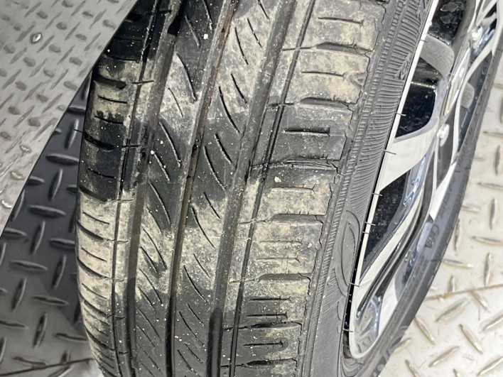 2018 Honda N-BOX CUSTOM DBA-JF3 (UW-69f2a486d2ffb)[16]