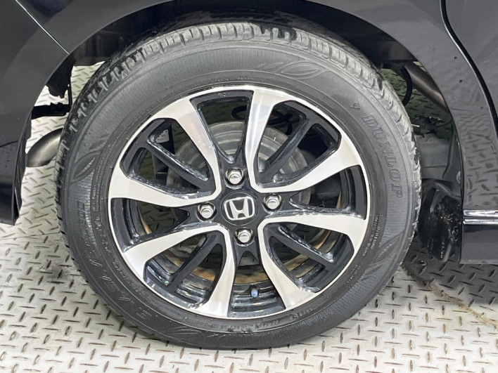 2018 Honda N-BOX CUSTOM DBA-JF3 (UW-69f2a486d2ffb)[20]