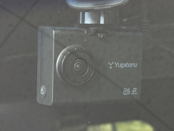 2018 Honda N-BOX CUSTOM DBA-JF3 (UW-69f2a486d2ffb)[12]