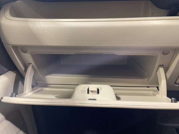 2019 Honda N-BOX DBA-JF3 (UW-69f2a48739d3d)[9]