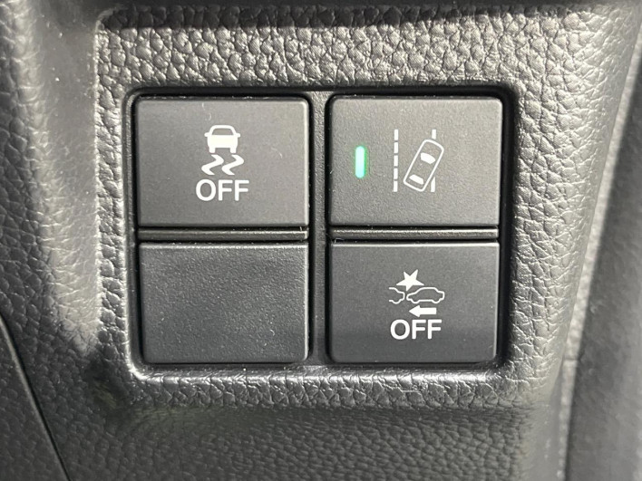 2019 Honda N-BOX CUSTOM DBA-JF3 (UW-69f2a489292a0)[11]