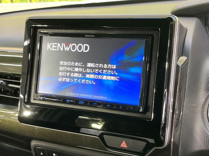 2019 Honda N-BOX CUSTOM DBA-JF3 (UW-69f2a489292a0)[26]