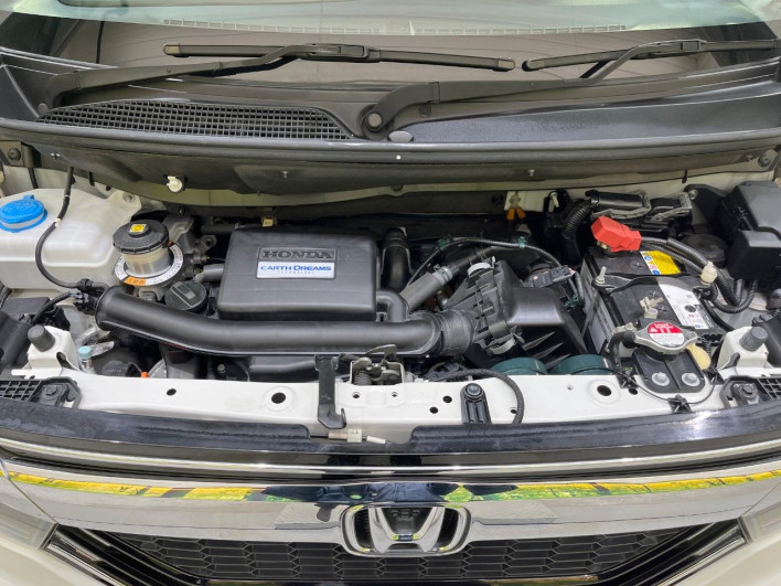 2019 Honda N-BOX CUSTOM DBA-JF3 (UW-69f2a489292a0)[5]