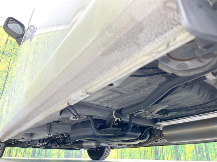 2019 Honda N-BOX DBA-JF3 (UW-69f2a489574af)[22]