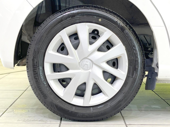 2019 Honda N-BOX DBA-JF3 (UW-69f2a489574af)[19]