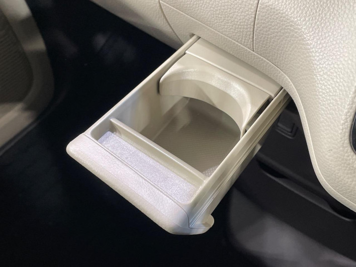 2020 Honda N-BOX 6BA-JF3 (UW-69f2a48a7cc0a)[27]