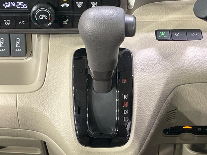 2020 Honda N-BOX 6BA-JF3 (UW-69f2a48a7cc0a)[22]