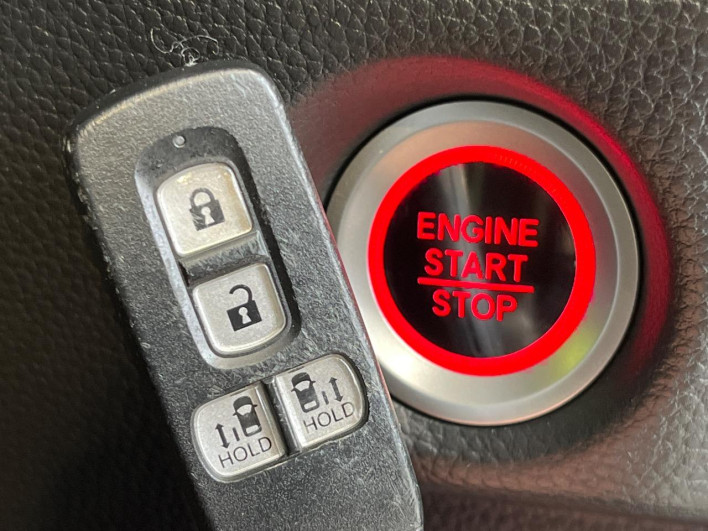 2021 Honda N-BOX CUSTOM 6BA-JF3 (UW-69f2a48bad87d)[25]