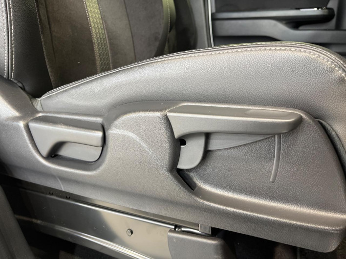 2021 Honda N-BOX CUSTOM 6BA-JF3 (UW-69f2a48bad87d)[22]