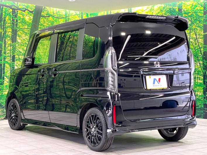 2022 Honda N-BOX CUSTOM 6BA-JF3 (UW-69f2a48ce37b2)[9]