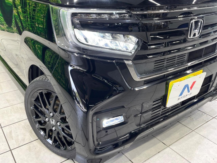 2022 Honda N-BOX CUSTOM 6BA-JF3 (UW-69f2a48ce37b2)[22]