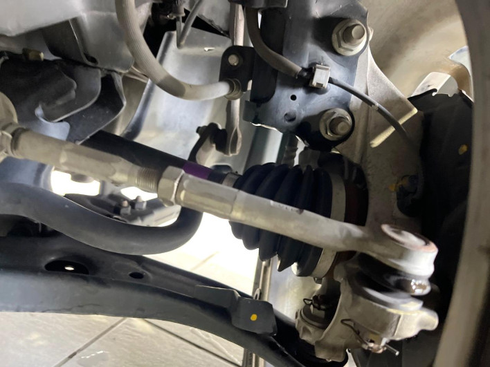 2022 Honda N-BOX CUSTOM 6BA-JF3 (UW-69f2a48ce37b2)[27]