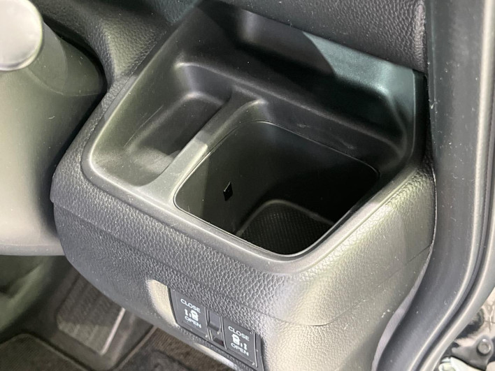 2021 Honda N-BOX CUSTOM 6BA-JF3 (UW-69f2a48dd4bfb)[26]