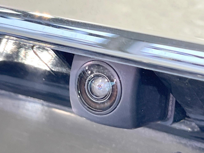 2021 Honda N-BOX CUSTOM 6BA-JF3 (UW-69f2a48e2a65e)[8]