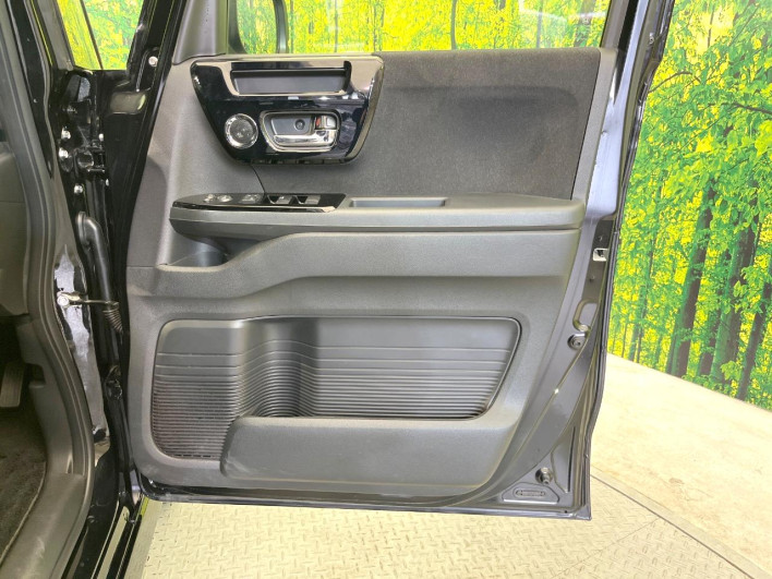 2021 Honda N-BOX CUSTOM 6BA-JF3 (UW-69f2a48e2a65e)[15]