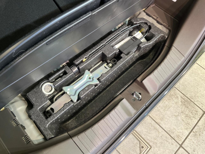 2021 Honda N-BOX 6BA-JF3 (UW-69f2a48f15d62)[21]