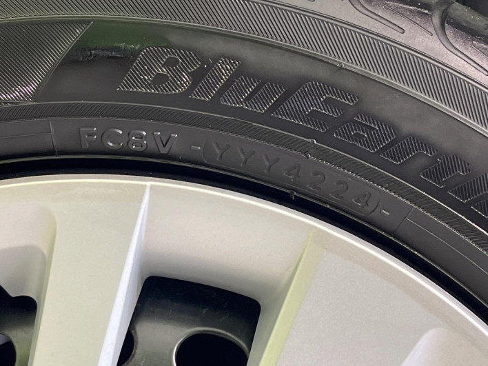 2024 Honda N-BOX 6BA-JF5 (UW-69f2a49173dc6)[7]