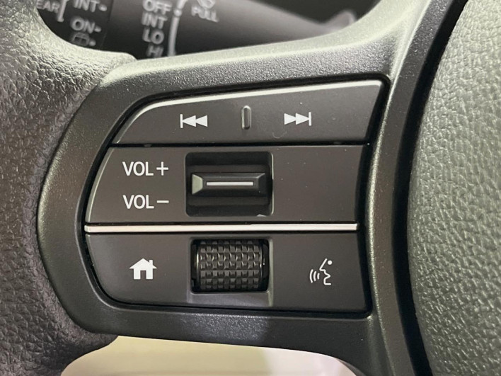 2025 Honda N-BOX 6BA-JF5 (UW-69f2a4928c92e)[28]