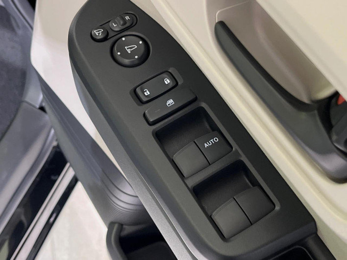 2025 Honda N-BOX 6BA-JF5 (UW-69f2a4928c92e)[20]