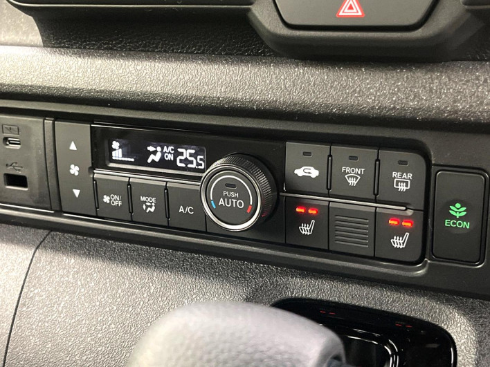 2026 Honda N-BOX CUSTOM 6BA-JF5 (UW-69f2a494de75e)[18]