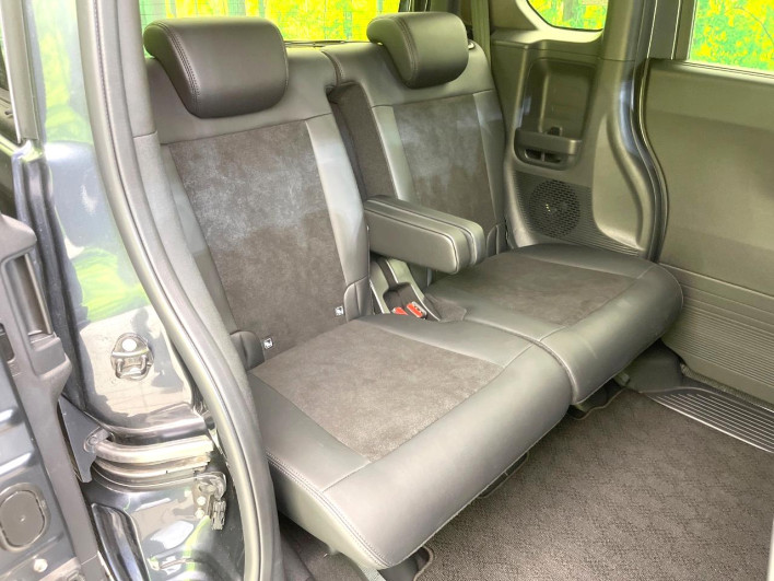 2024 Honda N-BOX CUSTOM 6BA-JF5 (UW-69f2a496e4935)[15]