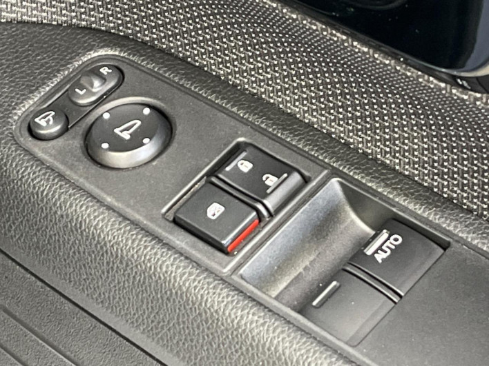 2023 Honda N-VAN Style 5BD-JJ2 (UW-69f2a49c9941b)[15]