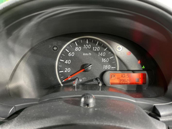 2018 Nissan March DBA-K13 (UW-69f2a49ea26fb)[10]