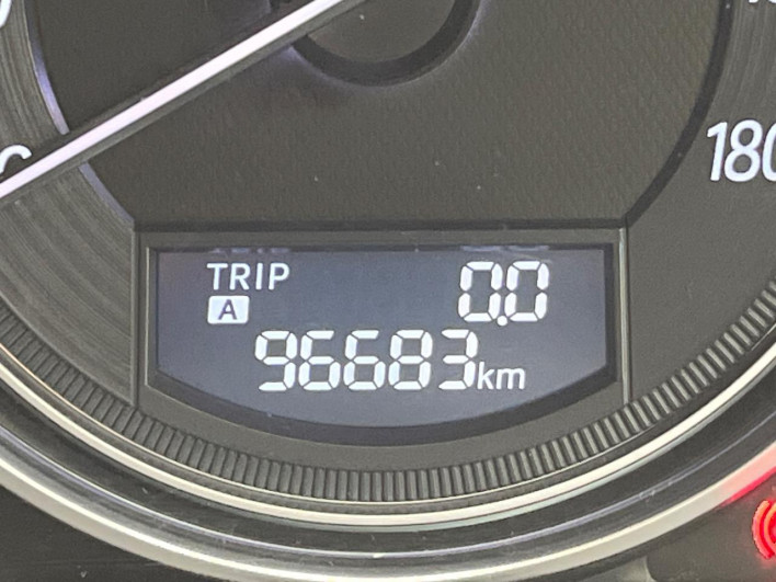 2015 Mazda CX-5 LDA-KE2FW (UW-69f2a49fc91d4)[2]
