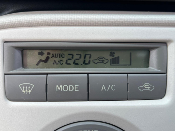 2013 Daihatsu Mira Cocoa DBA-L675S (UW-69f2a4ace099d)[13]