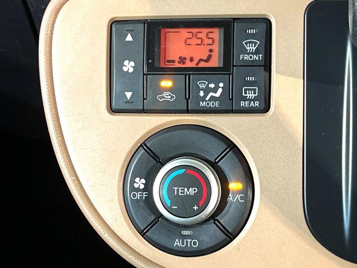 2015 Daihatsu Mira Cocoa DBA-L675S (UW-69f2a4ad05fa0)[12]