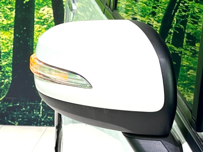 2013 Daihatsu Move DBA-LA100S (UW-69f2a4af1b34f)[12]