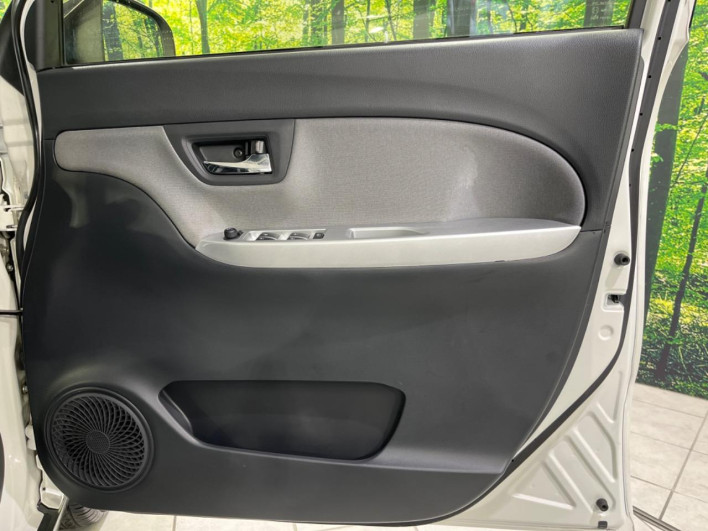 2015 Daihatsu Cast DBA-LA250S (UW-69f2a4b119910)[26]