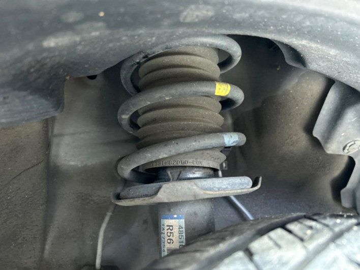 2016 Daihatsu Cast DBA-LA250S (UW-69f2a4b18b63c)[19]