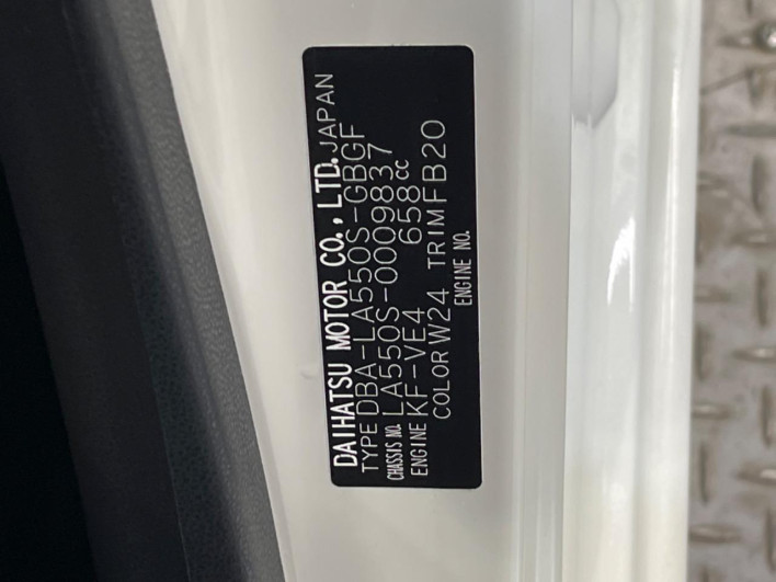 2018 Daihatsu Mira Tocot DBA-LA550S (UW-69f2a4b6afe5e)[1]