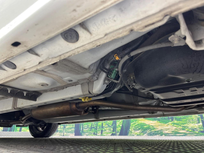 2016 Daihatsu Tanto DBA-LA600S (UW-69f2a4b926df6)[10]