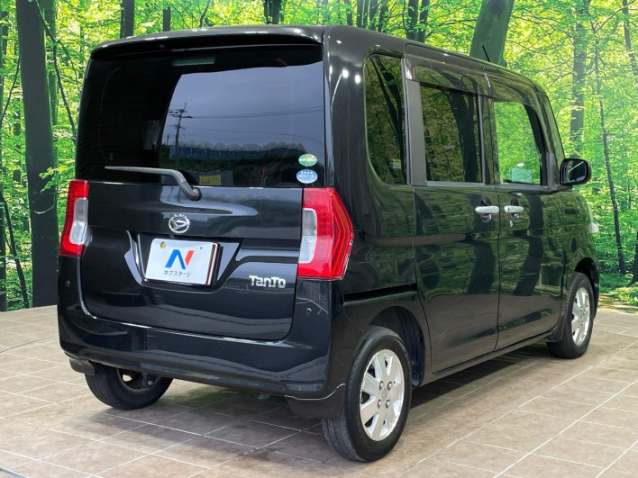 2017 Daihatsu Tanto DBA-LA600S (UW-69f2a4b979767)[17]