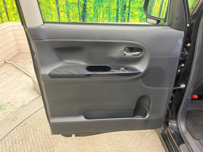 2017 Daihatsu Tanto DBA-LA600S (UW-69f2a4b9a9063)[20]