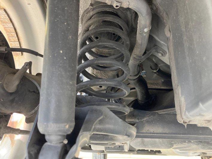 2015 Daihatsu Wake DBA-LA700S (UW-69f2a4c038a43)[26]