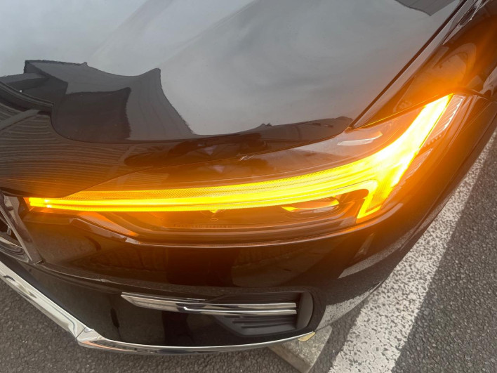 2024 Volvo XC60 5AA-UB420TXCM2 (UW-69f2a4c74c04e)[21]