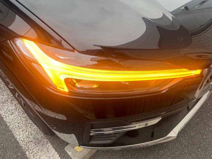2024 Volvo XC60 5AA-UB420TXCM2 (UW-69f2a4c74c04e)[20]