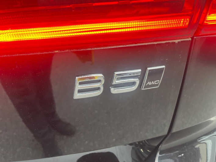 2024 Volvo XC60 5AA-UB420TXCM2 (UW-69f2a4c74c04e)[28]