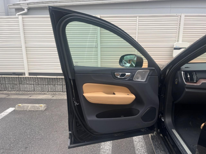 2024 Volvo XC60 5AA-UB420TXCM2 (UW-69f2a4c74c04e)[23]