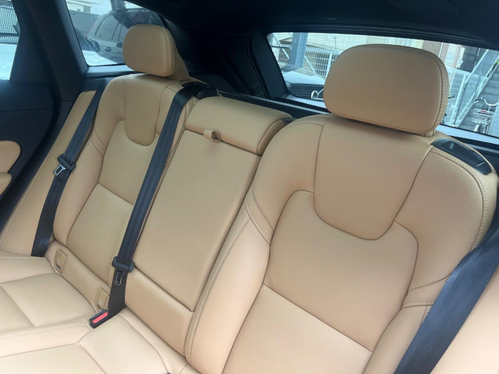 2024 Volvo XC60 5AA-UB420TXCM2 (UW-69f2a4c74c04e)[26]